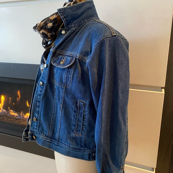 Jean jacket - Picture 2 of 4